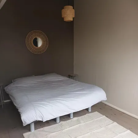 Attic In The Center Gouda