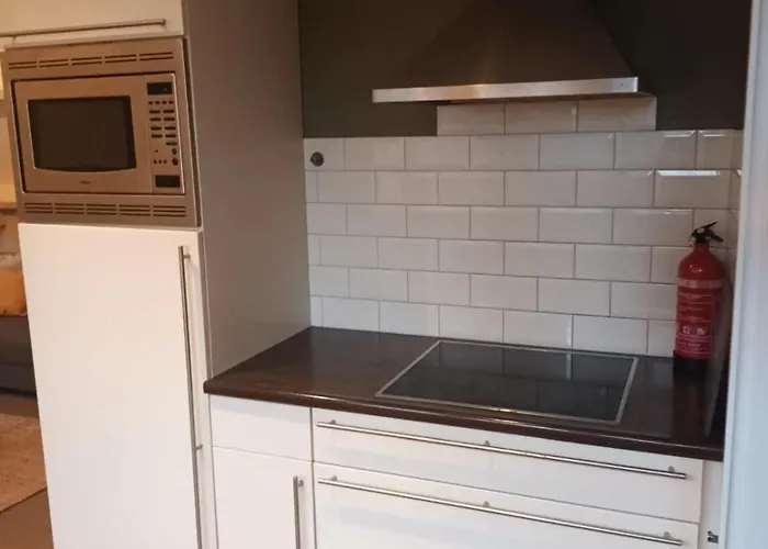 アパート Attic In The Center ゴーダ